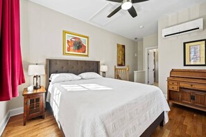 1 chambre, bureau, fer et planche à repasser, Wi-Fi