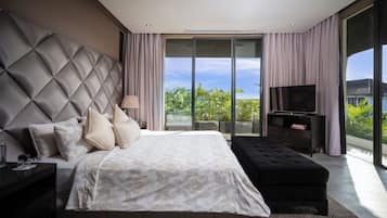 3BR Luxury Villa | 5 mins walk to Beach, Garden, Indoor Living | View from room