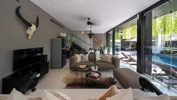 3BR Luxury Villa | 5 mins walk to Beach, Garden, Indoor Living | Living area | Flat-screen TV