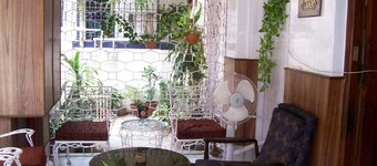 Blue Chip Guest House Kolkata