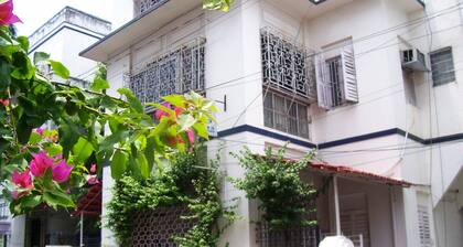 Blue Chip Guest House Kolkata