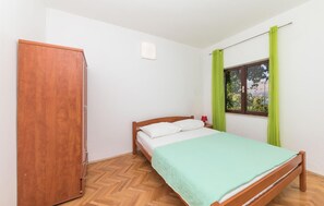 2 dormitorios, wifi gratis, ropa de cama