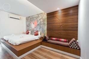 5 bedrooms, rollaway beds, free WiFi, bed sheets - Pillow Pillow House Sukhumvit-Rama4 (Bangkok)