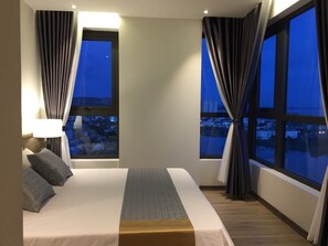 3 bedrooms, WiFi - Ode to Joy Halongbay (Tp. Hạ Long)