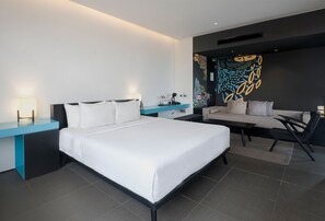 Studio 55 | 1 bedroom, in-room safe, desk, blackout curtains - ARTOTEL Gajahmada Semarang (Semarang)