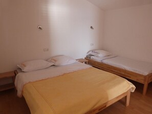 1 多间卧室、免费 WiFi、床单、轮椅无障碍