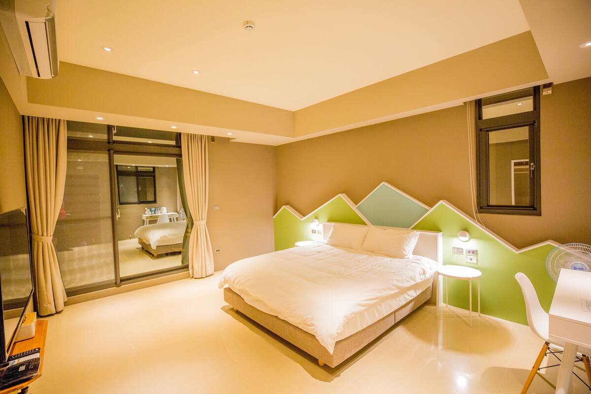 Elite Quadruple Room, 1 Bedroom, Balcony