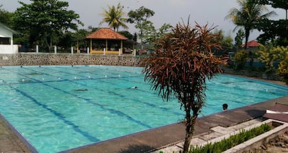 Villa Yosky