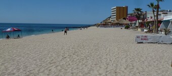 Beautiful Beachfront Villa on the Sea of Cortez