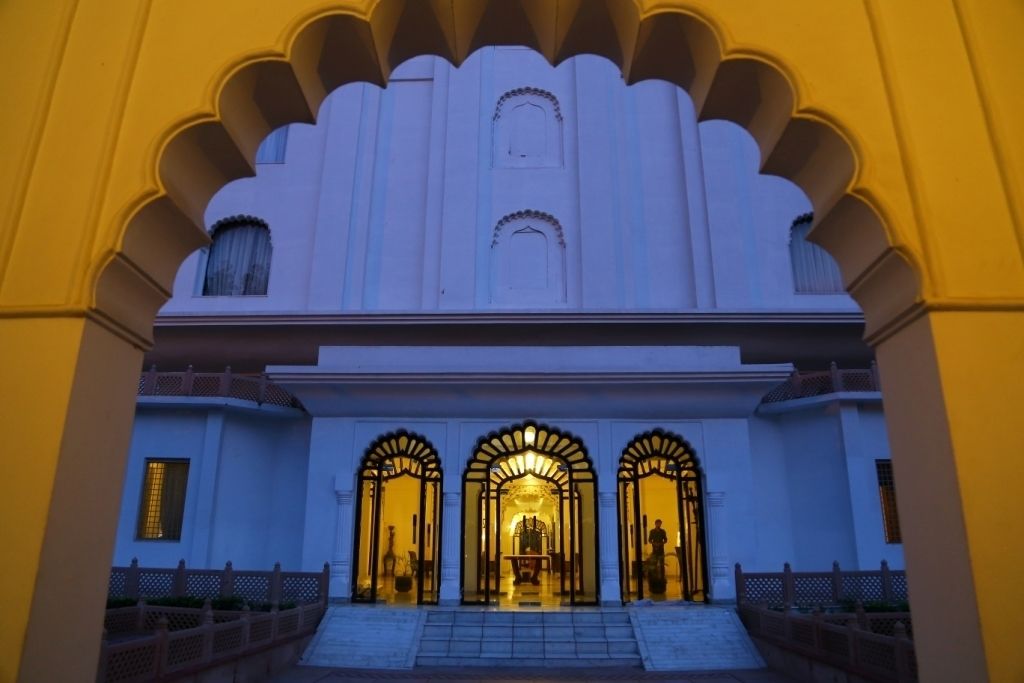 Front of property – evening/night
