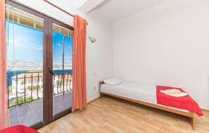 1 غرفة نوم وواي فاي مجانًا وملاءات أسرّة