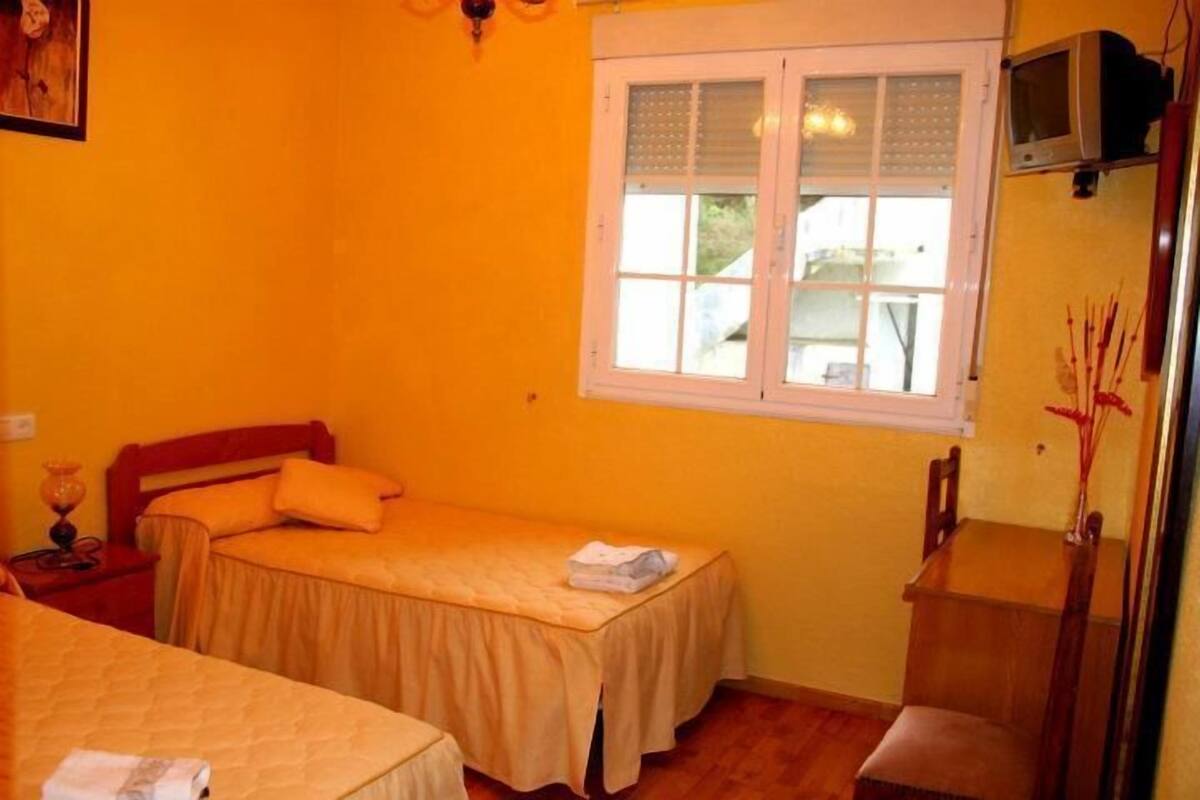 Zweibettzimmer, Meerblick | Schreibtisch, Verdunkelungsvorhänge, kostenlose Babybetten