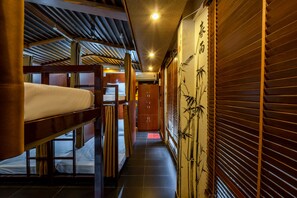 11 bedrooms, iron/ironing board, free WiFi, bed sheets - SG Capsule Hostel-Super Central Location District 1 (Ho Chi Minh)