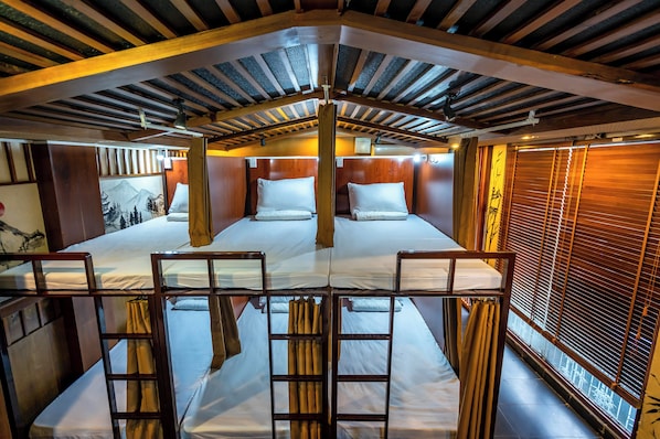 11 bedrooms, iron/ironing board, free WiFi, bed sheets