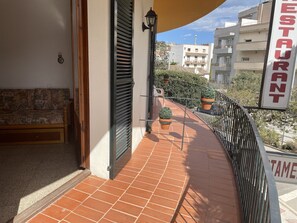 Apartment, 1 Schlafzimmer | Kostenloses WLAN, Bettwäsche