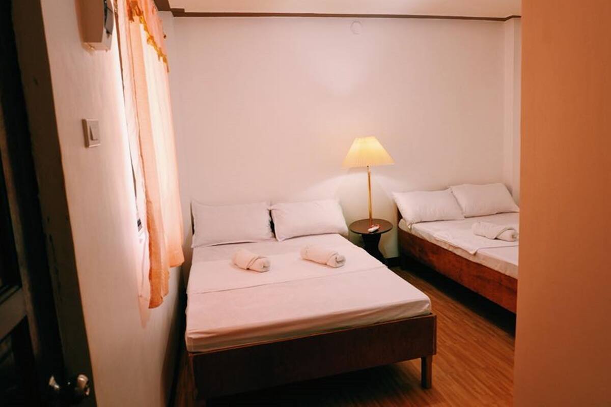Deluxe Quadruple Room