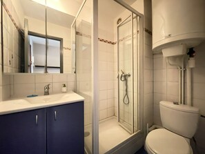 Bathroom - Cozy studio in Sète, near the beach (Sète)
