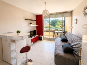 TV - Cozy studio in Sète, near the beach (Sète)