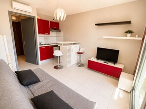 TV - Cozy studio in Sète, near the beach (Sète)