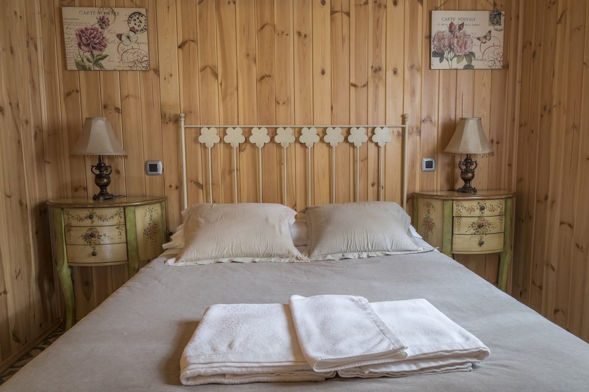 Family Bungalov | Ayrı ayrı dekore edilmiş, ayrı ayrı döşenmiş, beşik/çocuk yatağı