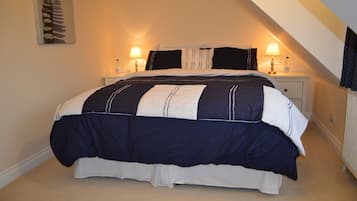 Executive Double or Twin Room, Ensuite, River View | 1 bedroom, Egyptian cotton sheets, premium bedding