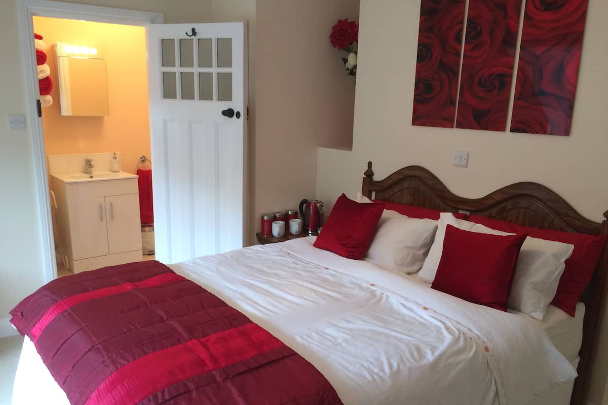 Superior Double Room, 1 Double Bed, Ensuite, River View | 1 bedroom, Egyptian cotton sheets, premium bedding