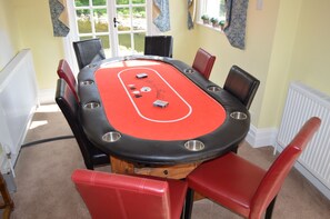Interior detail - Pwll-y-Faedda (Builth Wells)