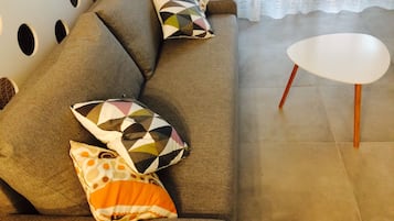 Deluxe Studio, 1 Double Bed with Sofa bed, Park View | 1 bedroom, iron/ironing board, free WiFi, bed sheets