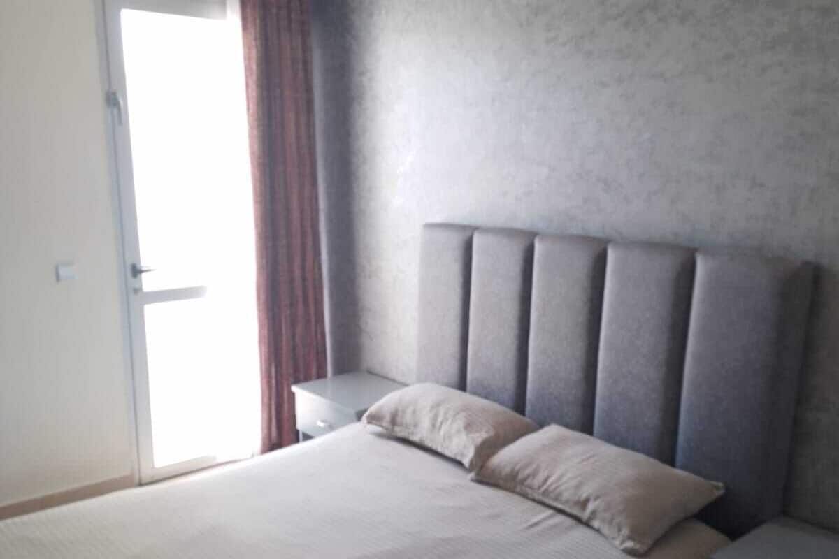 2 bedrooms, premium bedding, minibar, free WiFi