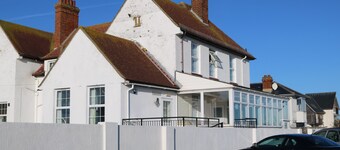 Foreshore House