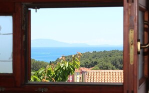 Apartment, 3 Bedrooms, Balcony, Sea View | Beach/ocean view