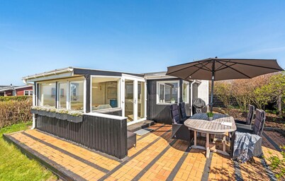 Gorgeous home in Esbjerg V with WiFi