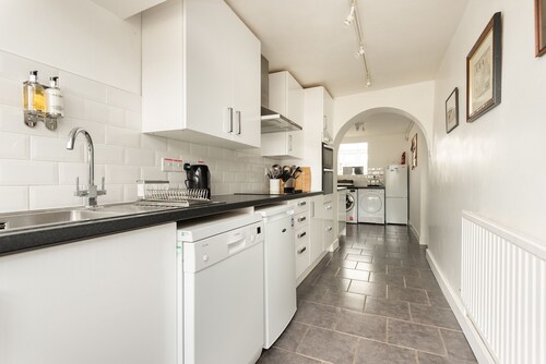 Wharfinger, views of Bude canal, sea and beaches