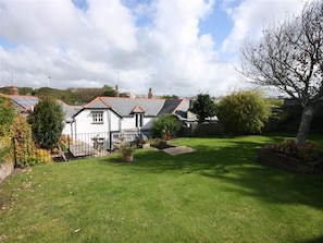 Property grounds - Wharfinger, views of Bude canal, sea and beaches (Bude)