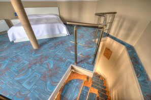 Comfort maisonnette, balkon, uitzicht op zee | Individueel gedecoreerd, individueel gemeubileerd, een bureau