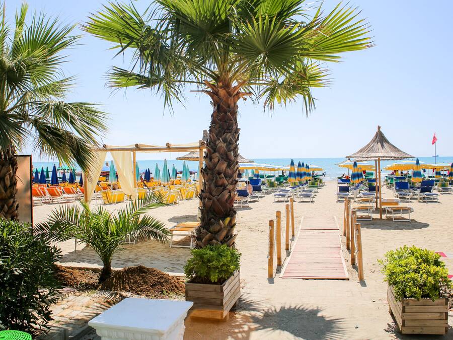 Private beach, white sand, sun-loungers, beach umbrellas