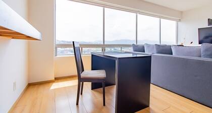 1004 - Cozy Modern 2 BR Condo w/Sunny terrace + Parking