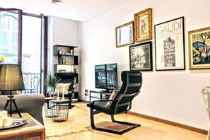 TV, DVD player, books