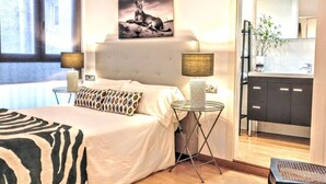 Room - La Rambla spacious 3BR monthly rental - Parsifal (Barcelona)