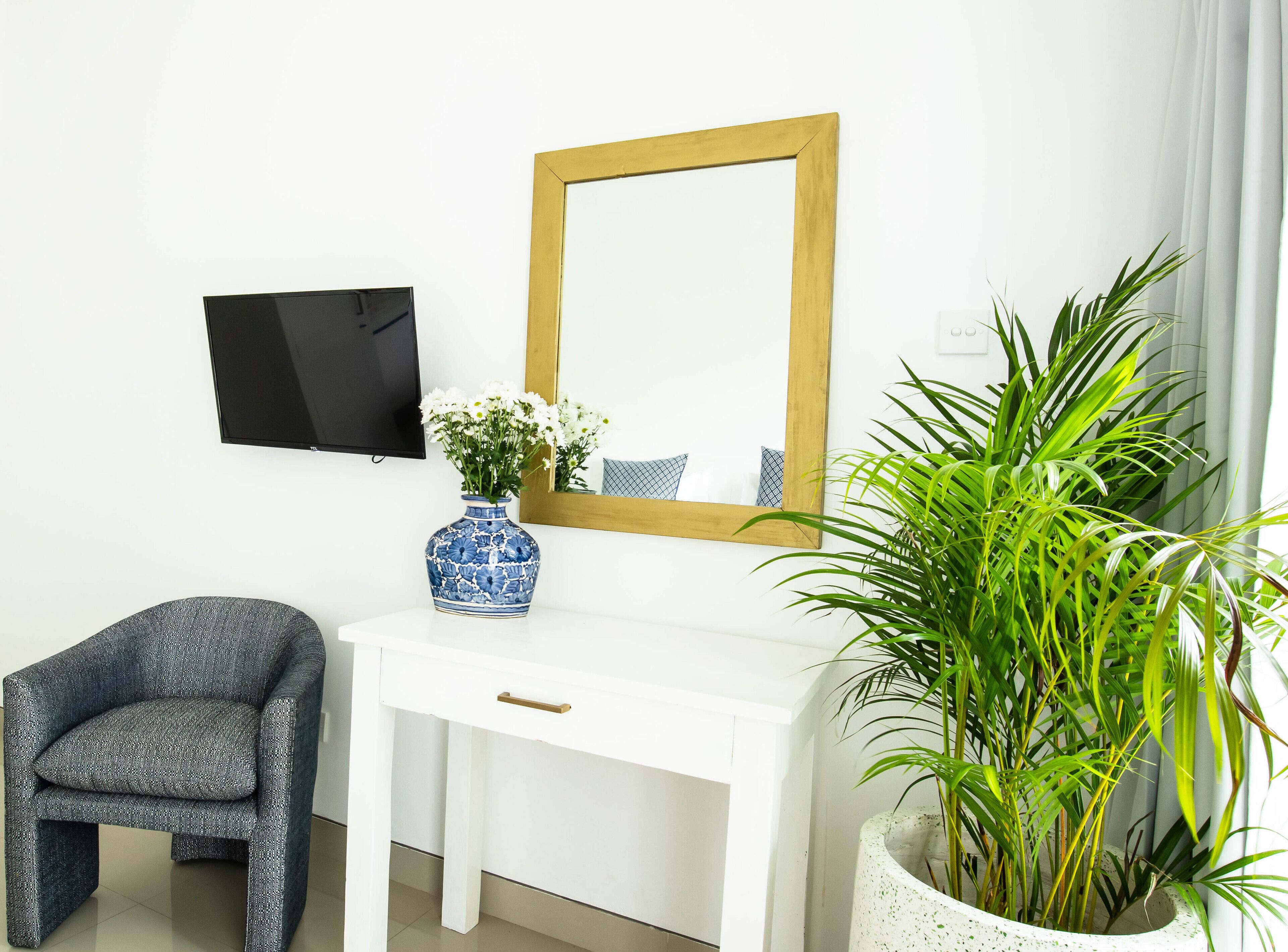 Photo - The London Residences Boutique Hotel