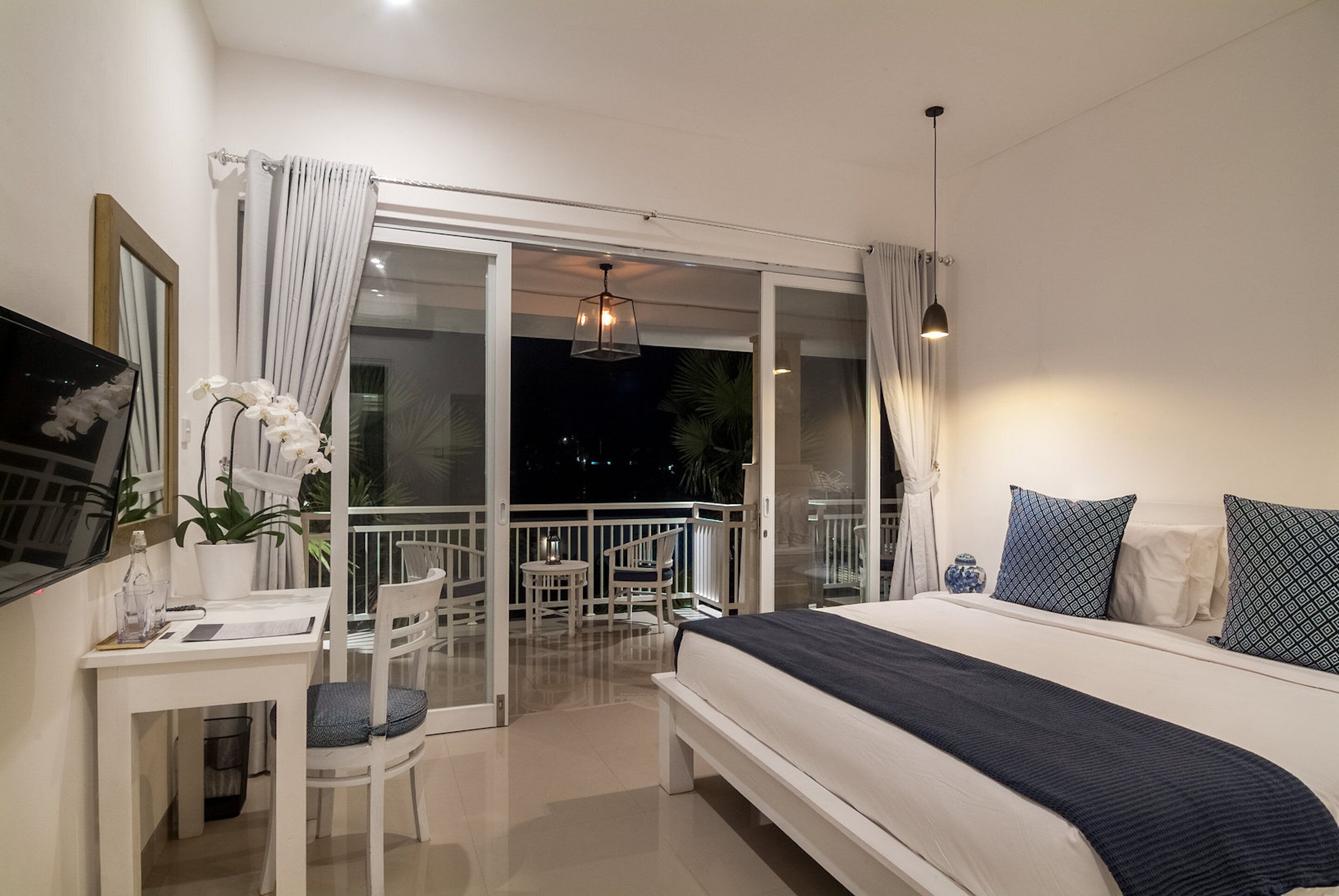 Photo - The London Residences Boutique Hotel