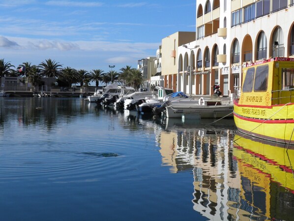 Marina - Cozy 2-room apartment in Sète, near beach with parking (Sète)