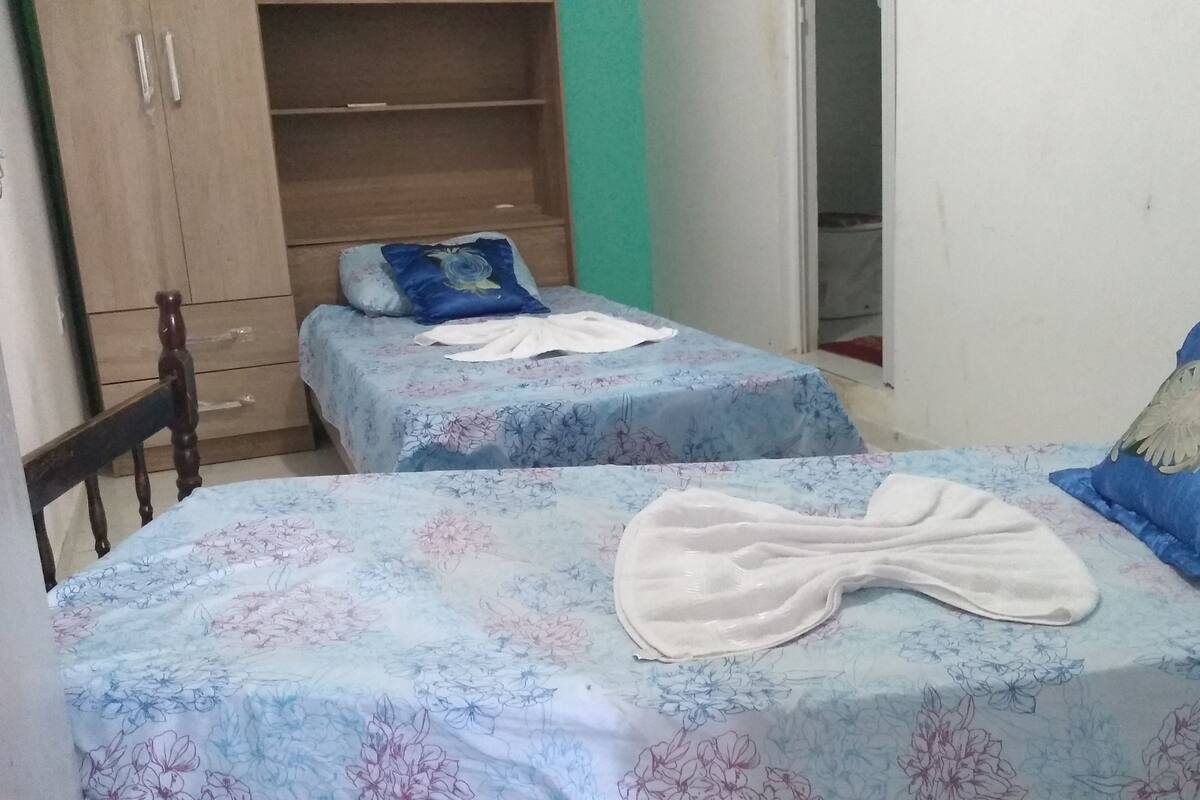 Double Room Single Use, 2 Single Beds