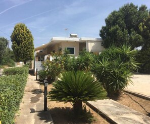 Apartment, 2 Bedrooms, Balcony, Mountain View | Terrace/patio - Apartment Kanakis 1 (Markopoulo Mesogaias)