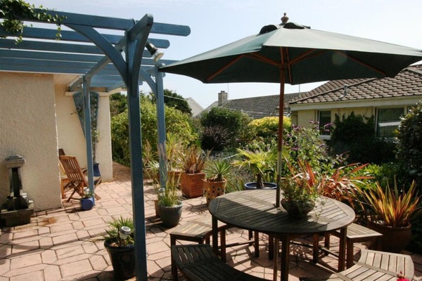 Patio area at Anchors Away