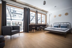 Individually decorated, individually furnished, soundproofing, free WiFi - Nena Apartments Metropolpark Berlin -Mitte (Berlin)