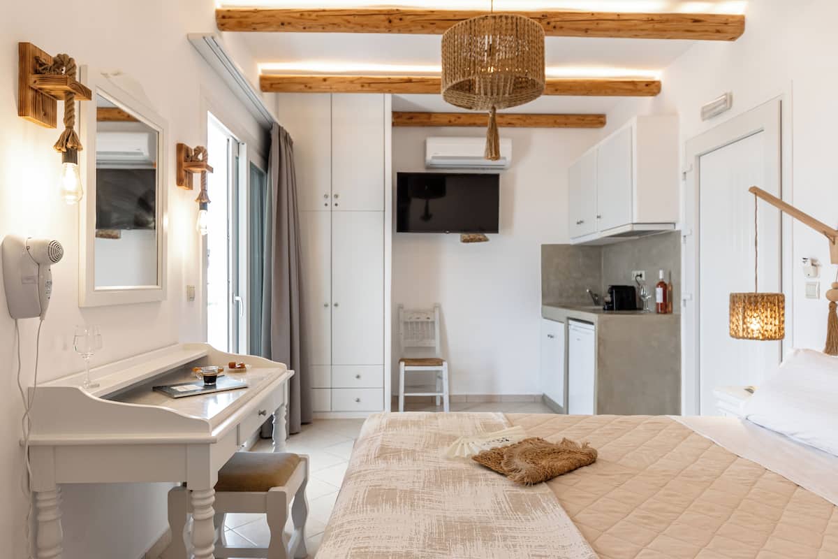 Comfort Garden & Sea View Apartment | 1 chambre, literie de qualité supérieure, matelas Select Comfort