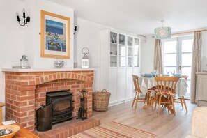 Interior - Chapel Cottage, St Mawgan on the Cornish coastline (Saint Mawgan)