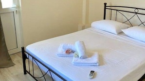 Ảnh chưa phân loại, 3 trong số 19 ảnh, nút