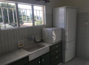 Ferienhaus, 2 Schlafzimmer | Eigene Küche | Kühlschrank, Ofen, Herdplatte, Geschirrspüler